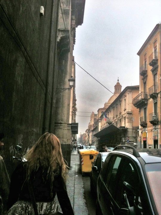 228697_2044291504822_4069419_n