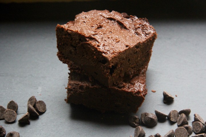 Fudgy Greek Yogurt&nbsp;Brownies